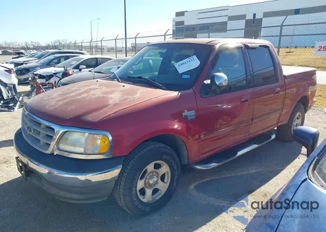 2002 Ford F-150 Lariat/Xlt z USA, uszkodzony, nr VIN 1FTRW07682KB93098